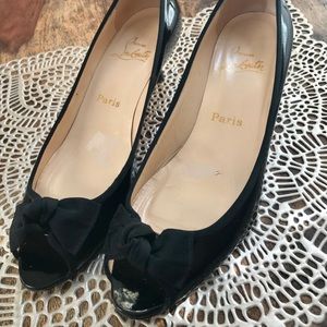 Christian Loubotin shoes Size 9